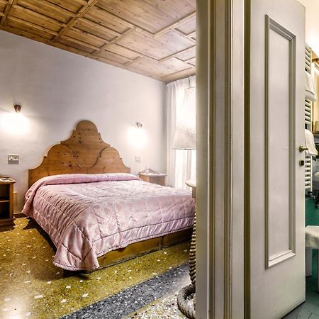 Alloggi B&B Allegri Венеція Екстер'єр фото