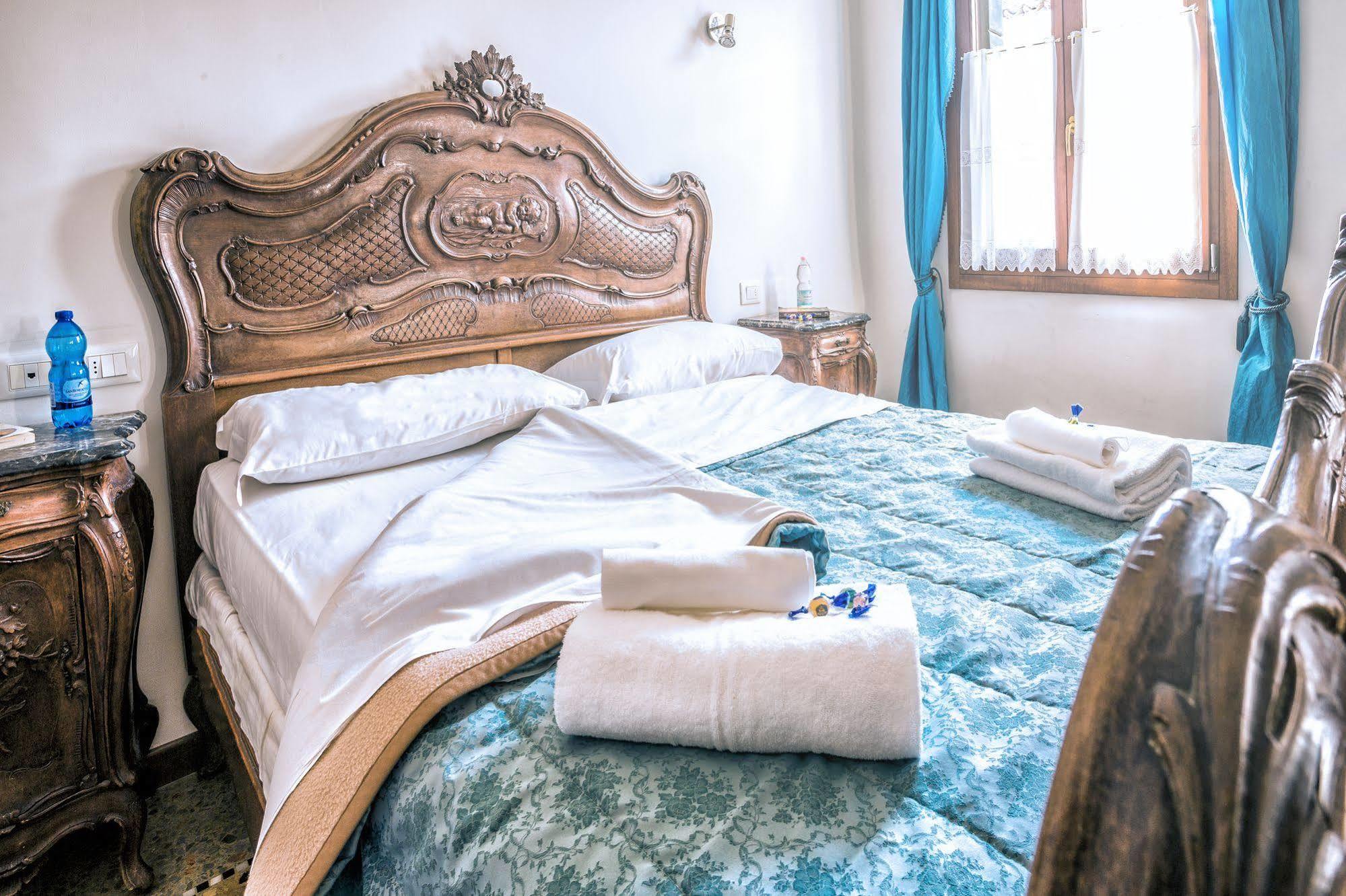 Alloggi B&B Allegri Венеція Екстер'єр фото